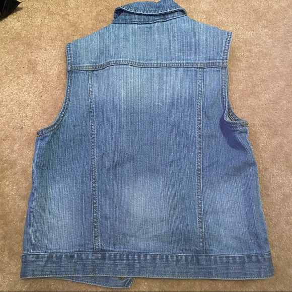 Girls 2 piece Lucky Brand Vest Bundle - Picture 3 of 5